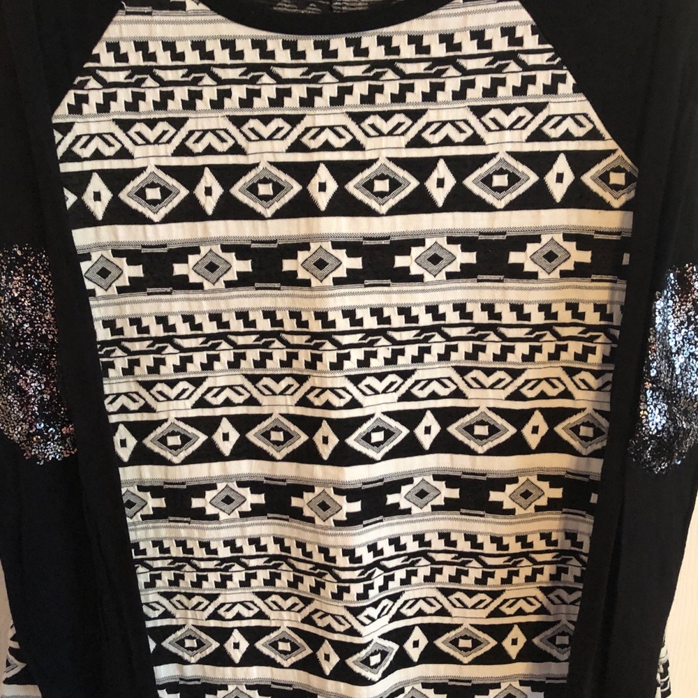 Aztec Baseball Tee - Picture 2 of 4